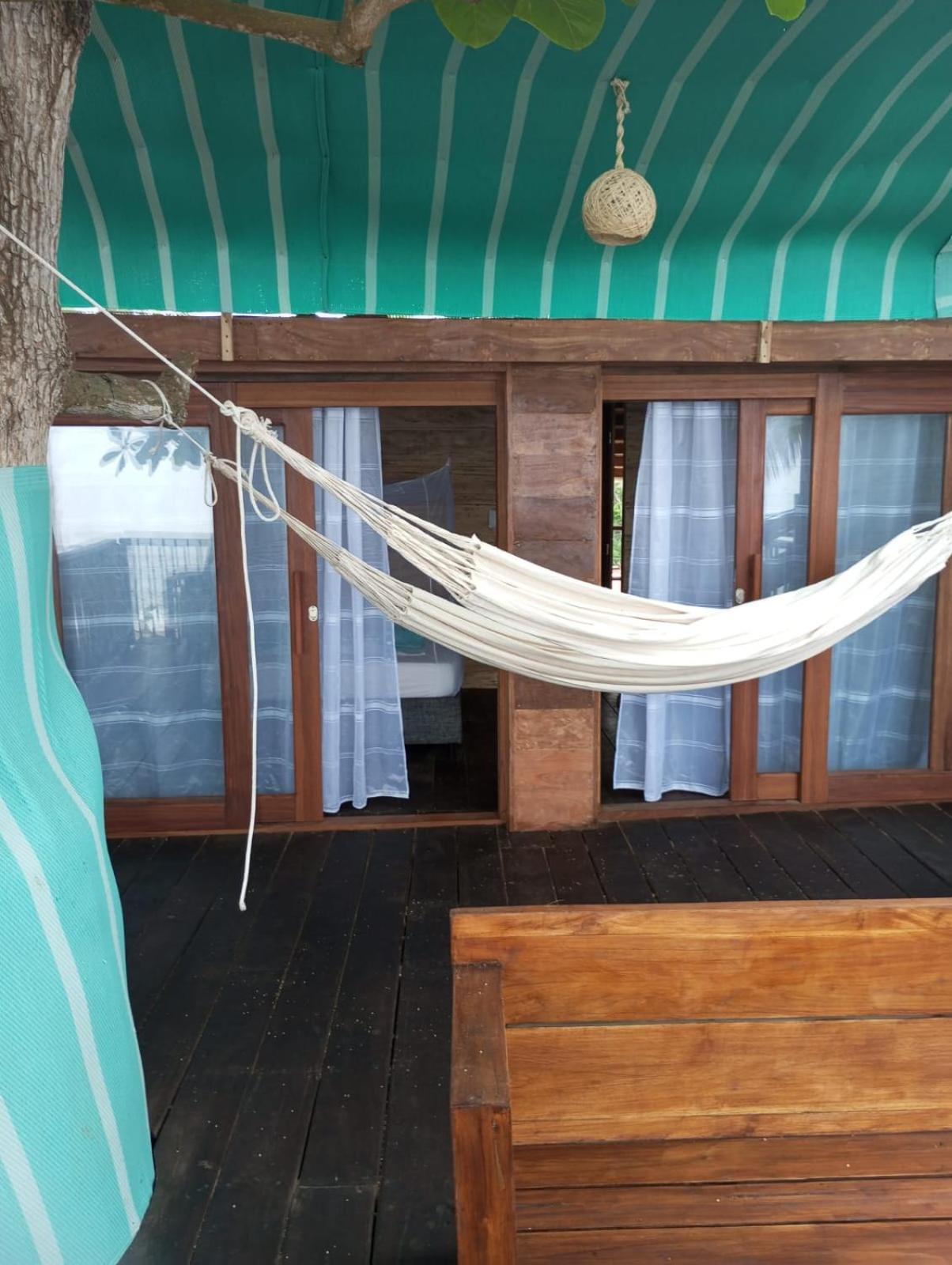 El Almendron Beach Hostel Guachaca Buitenkant foto